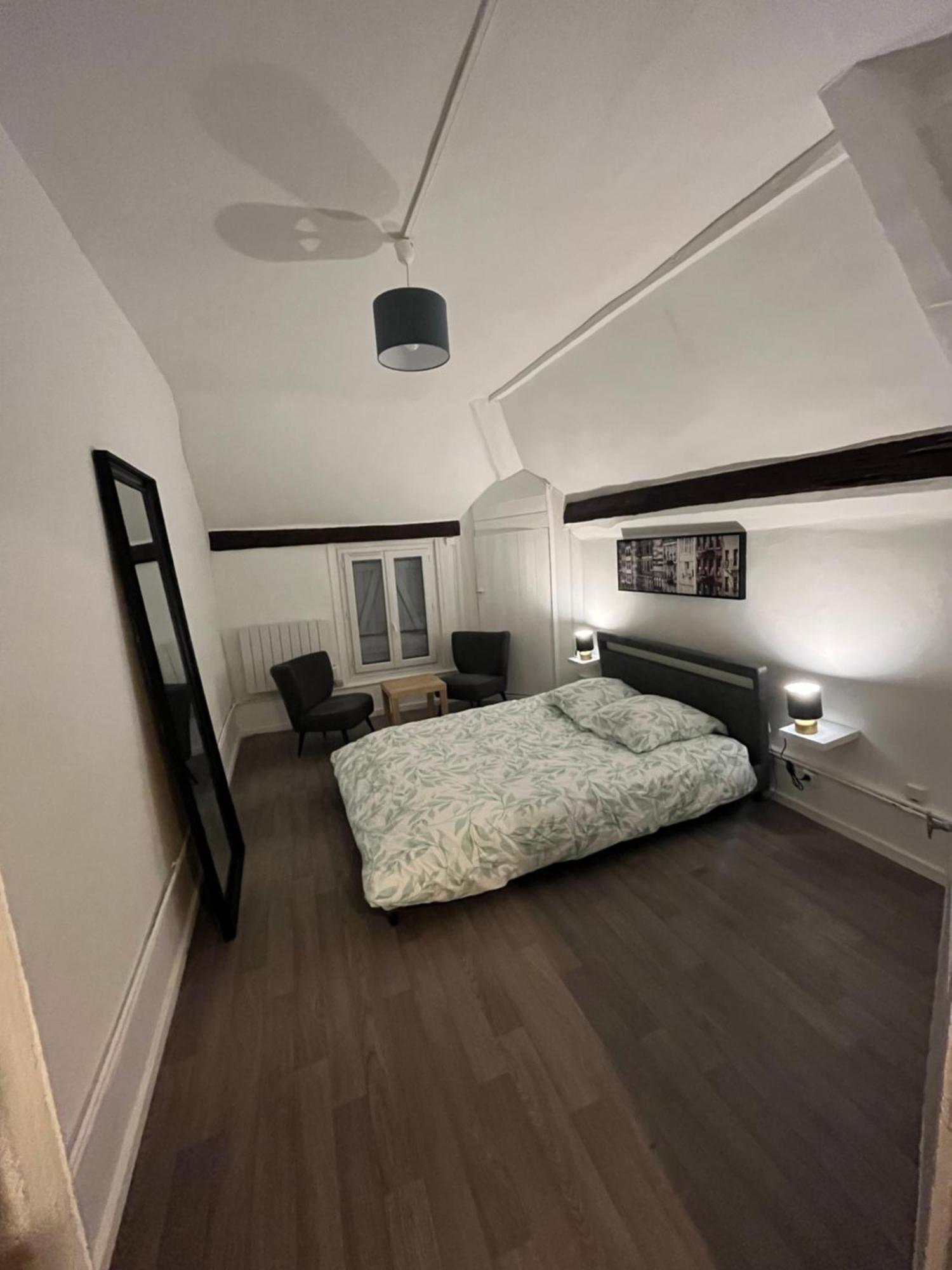 Appartement + Parking Prive Sainte-Savine Exterior photo